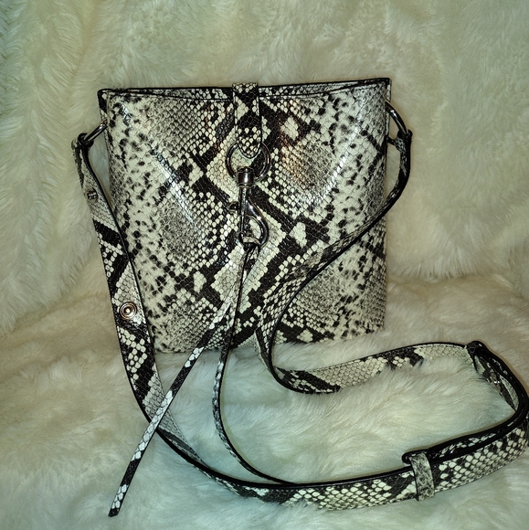 Rebecca Minkoff Megan Small Feed Bag Natural, snake print leather - Picture 1 of 6